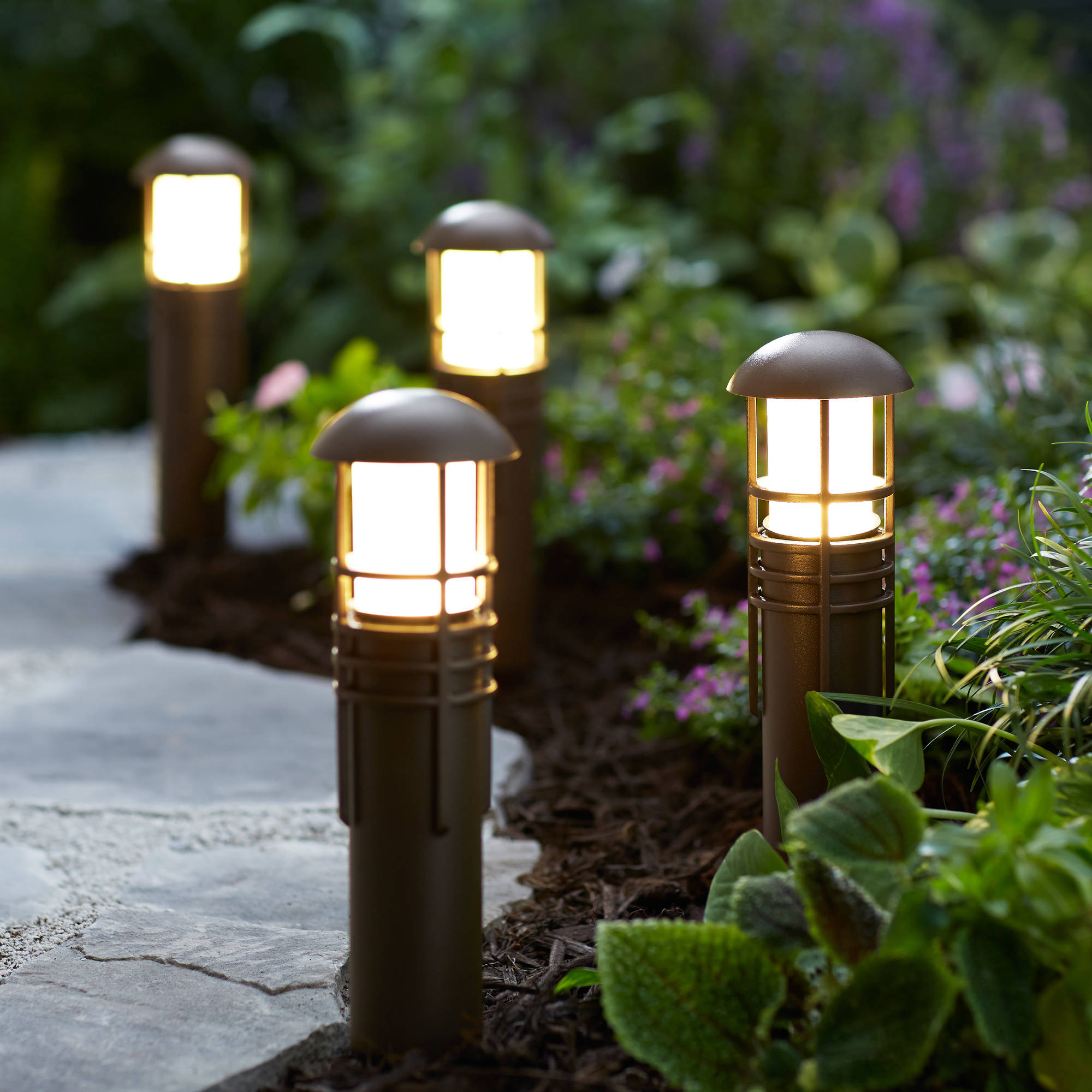 QACA Luci LED a Bassa Tensione - Outdoor Lighting Driveway recensione e prezzo